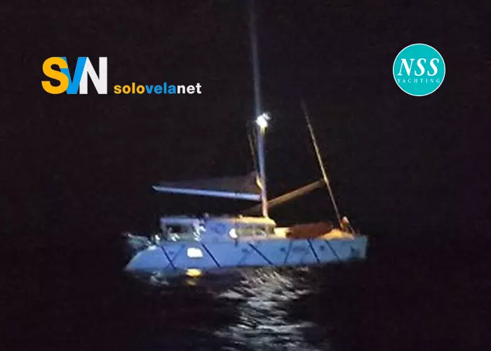 Catamaran abandoned by the crew, recovered during the night off the coast of Marettimo